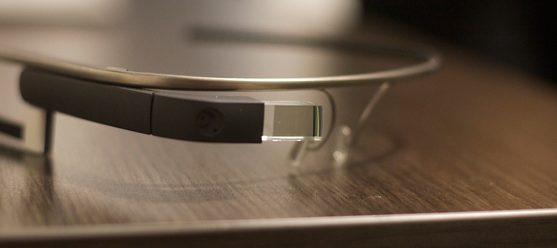 Microsoft тестирует собственные очки похожие на Google Glass