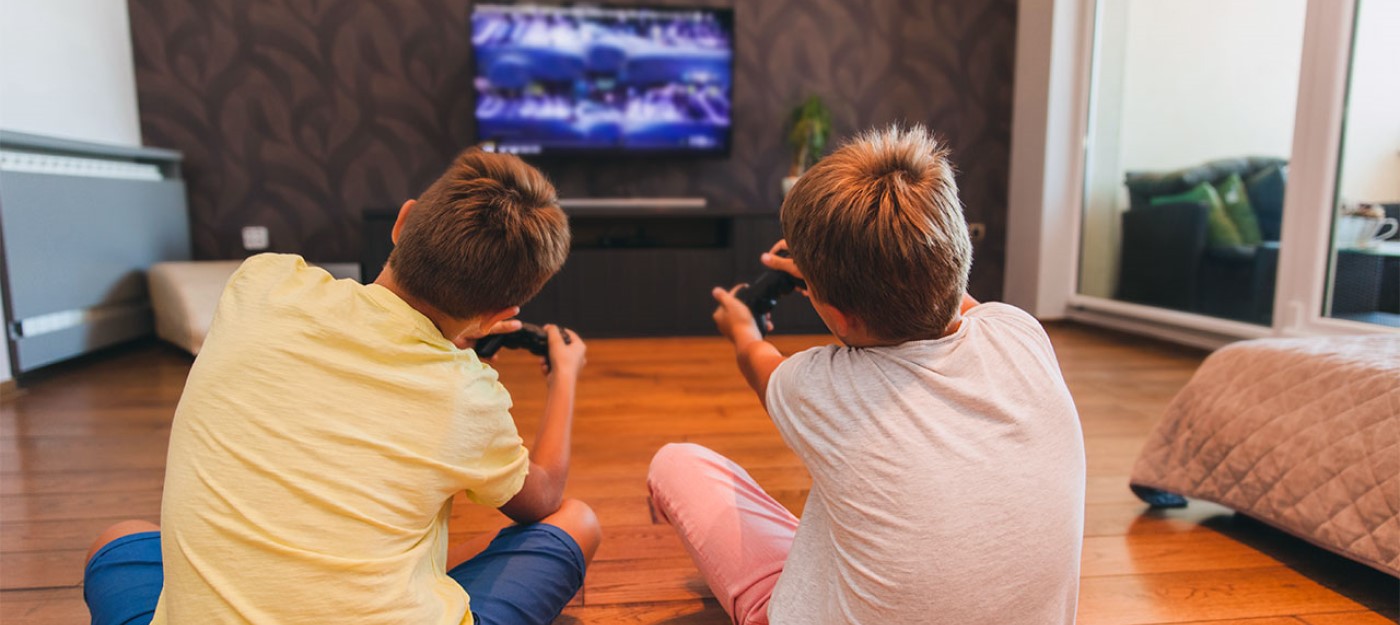 Исследование: 81% родителей беспокоятся о безопасности детей в видеоиграх, в России снизились интернет-риски