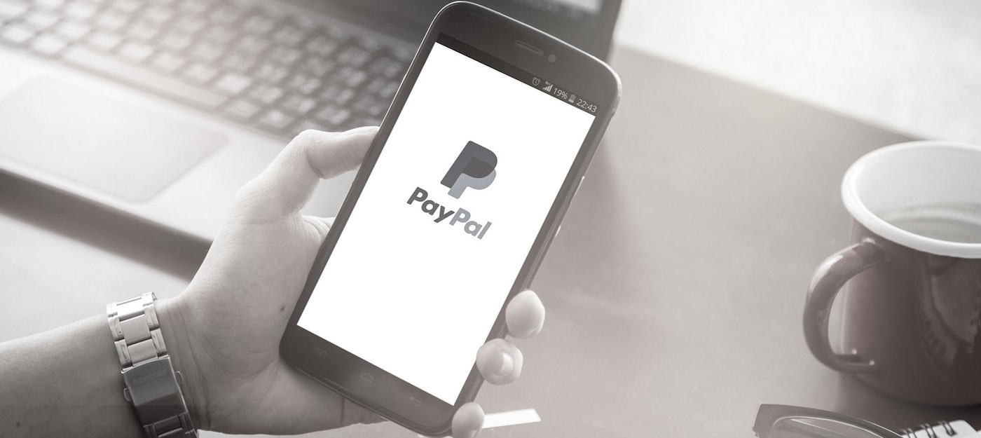 PayPal приостановила работу в России