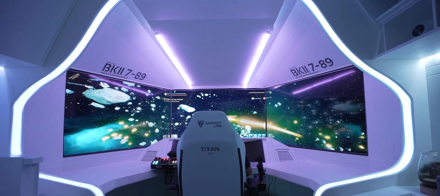 Таец потратил 30 тысяч долларов на игровую комнату в виде интерьера корабля Star Citizen
