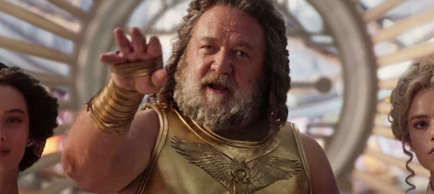 Наставление от Зевса и забавные эффекты в удалённой сцене из фильма "Тор: Любовь и гром"