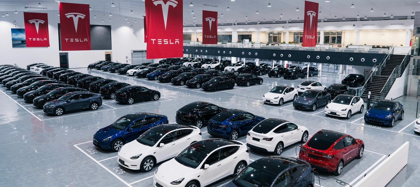 Tesla отзывает 321 тысячу автомобилей Model 3 и Model Y из-за проблем с задними фарами