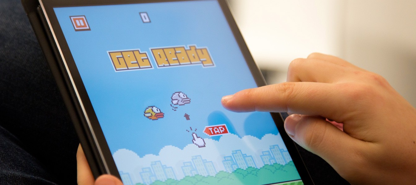 Создатель Flappy Bird убрал игру чтобы спасти ваши души