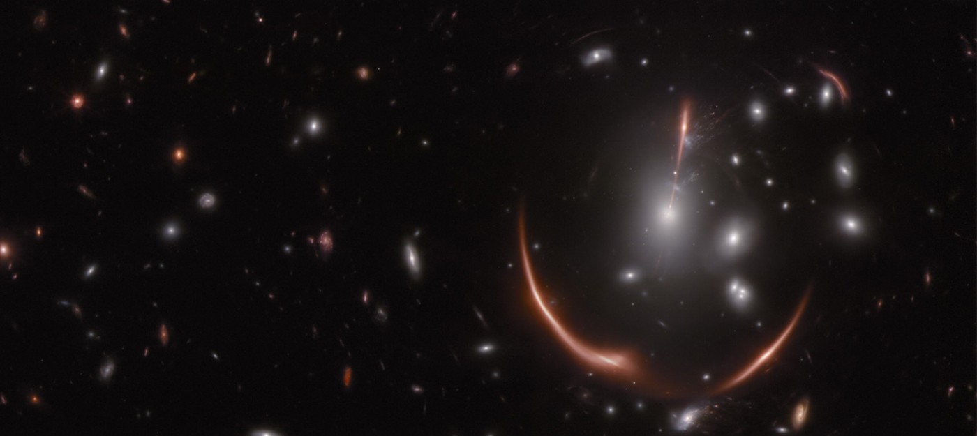 Телескоп Уэбба обнаружил древнюю сверхновую в гравитационной линзе