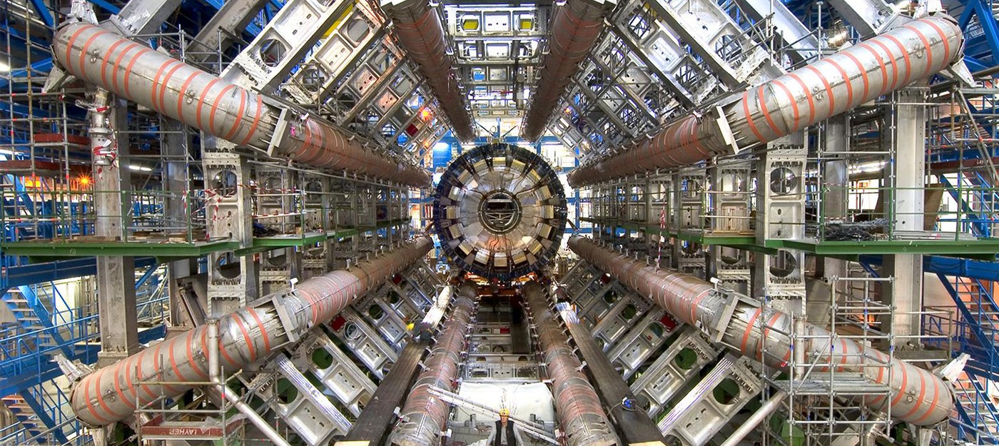 Ученые используют обновленный Большой адронный коллайдер для поиска темных фотонов