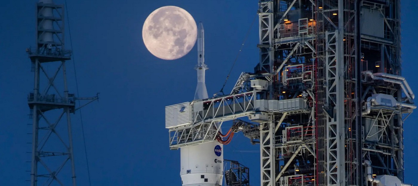 NASA сдвинула сроки лунной миссии "Артемида-2" почти на год