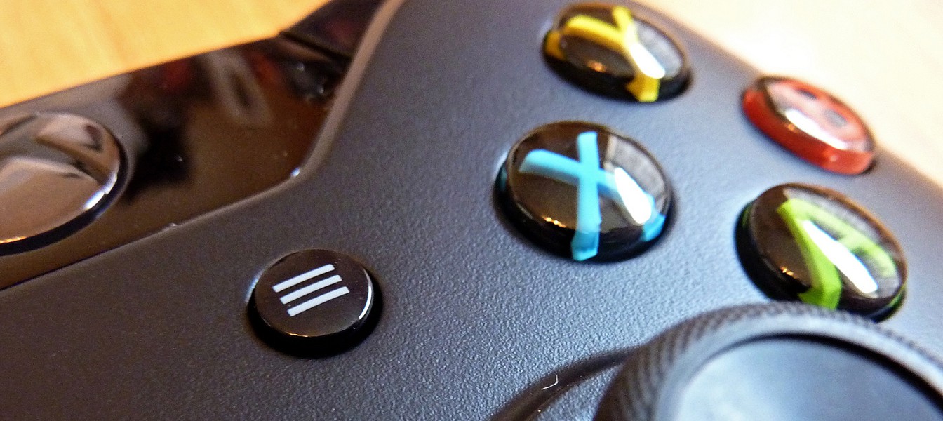 Microsoft: снижение цены на Xbox One позволит лучше конкурировать с PS4