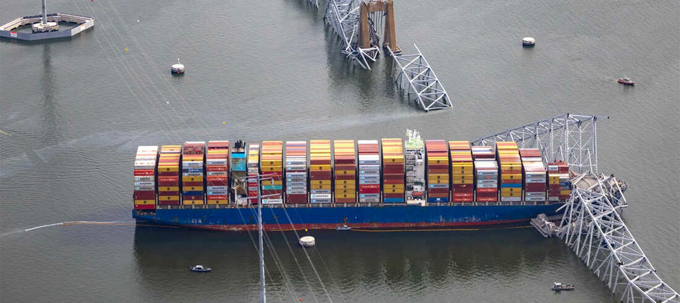 Грузовое судно, столкнувшееся с мостом в Балтиморе, в прошлом уже попадало в аварию