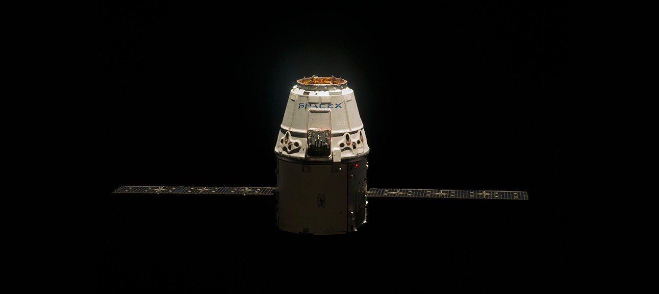 SpaceX представляет Dragon V2 – частную капсулу для доставки людей в космос