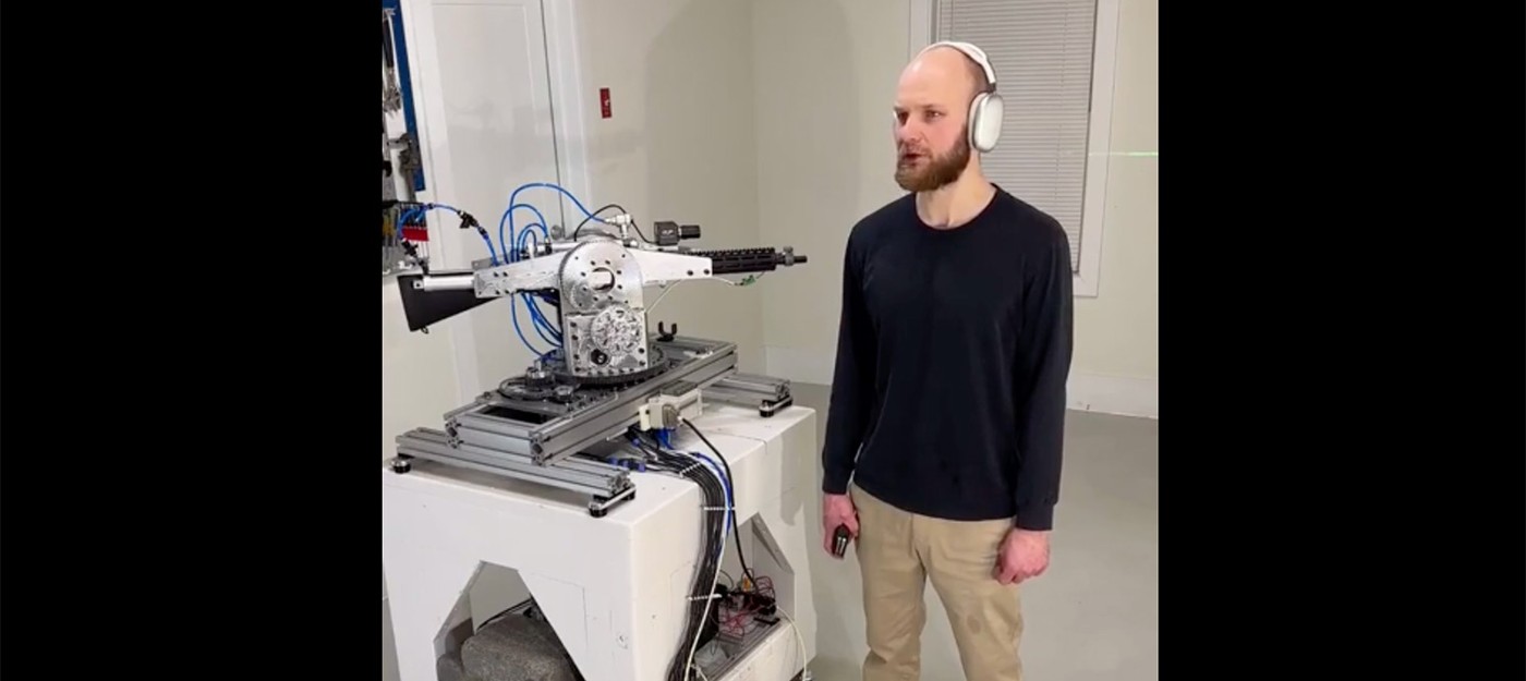 OpenAI заблокировала проект разработчика, создавшего пулеметную турель с ИИ