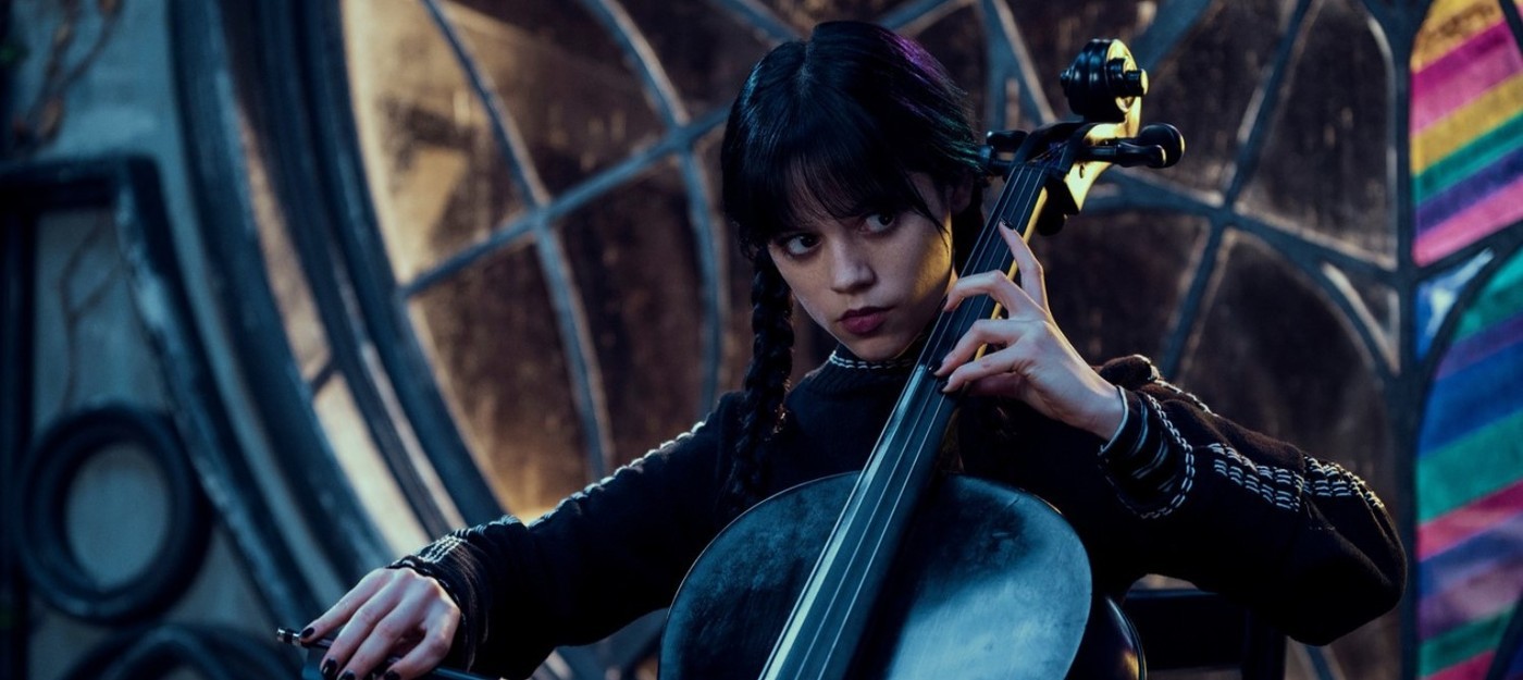 Слезы, популярность и Эндрю Ллойд Уэббер во втором трейлере "Уэнсдей"