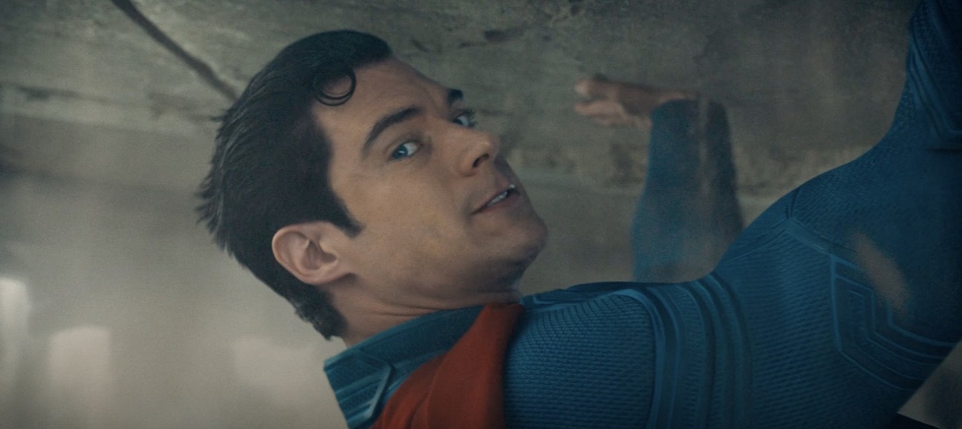 Джеймс Ганн не стал вырезать сцену, в которой Супермен спасает белочку, даже после критики со стороны тестовых зрителей и съемочной команды