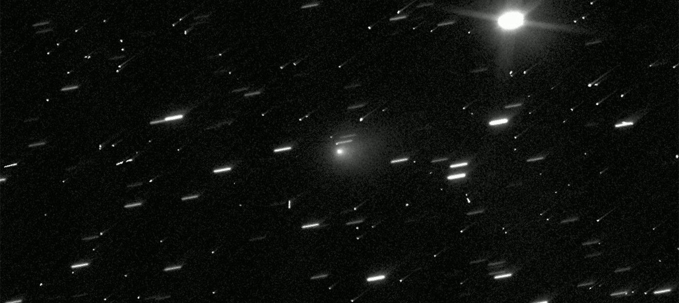 Телескоп Хаббл впервые сфотографировал межзвездного "пришельца" – комету 3I/ATLAS