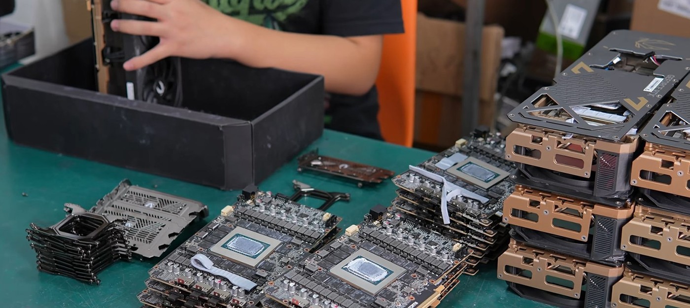 Китай массово перепаивает RTX 5090 в ИИ-ускорители, выковыривая чипы и память из геймерских карт