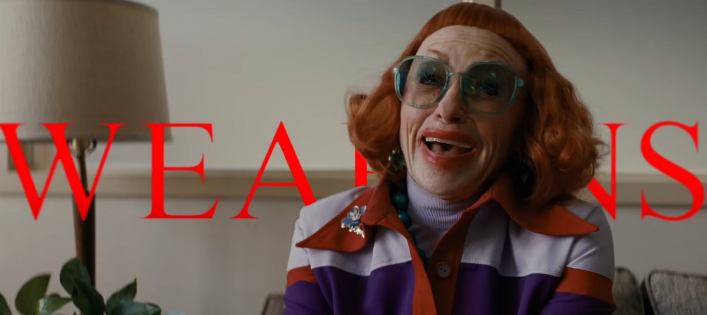 Warner Bros. хочет, чтобы Зак Креггер снял спин-офф "Орудий" про тетушку Глэдис