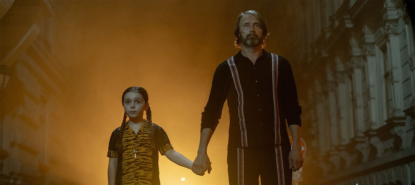 Потрясающий Мадс Миккельсен в трейлере экшен-хоррора "Поймать монстра"