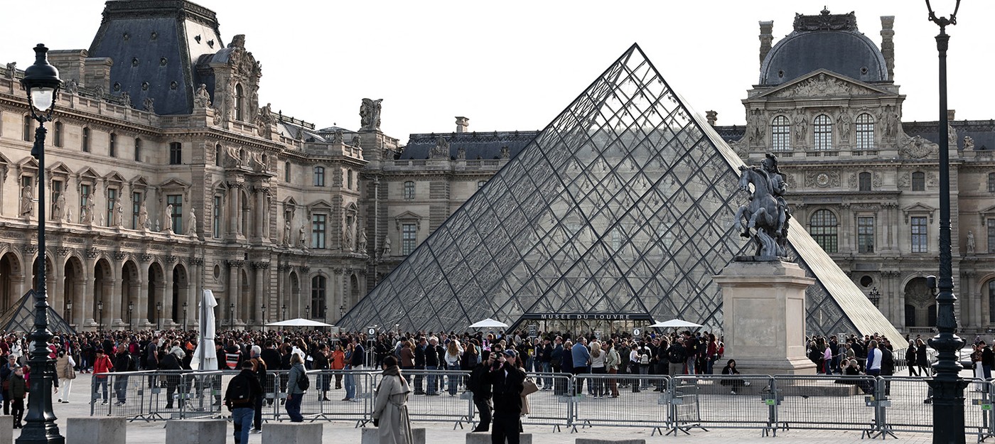 Пароль от видеонаблюдения Лувра оказался словом "Louvre", так что тупые NPC из игр выглядят реалистично