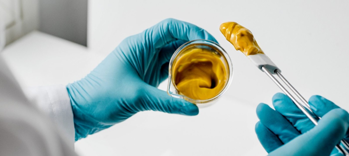 ESA тестирует революционный источник питания из воздуха и мочи астронавтов