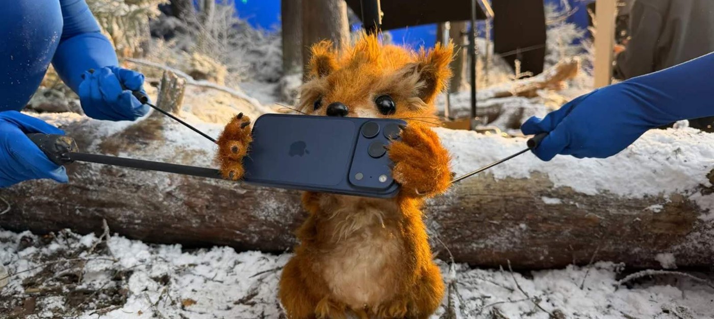 Apple сняла рождественский ролик с куклами после провала ИИ-рекламы от Coca‑Cola