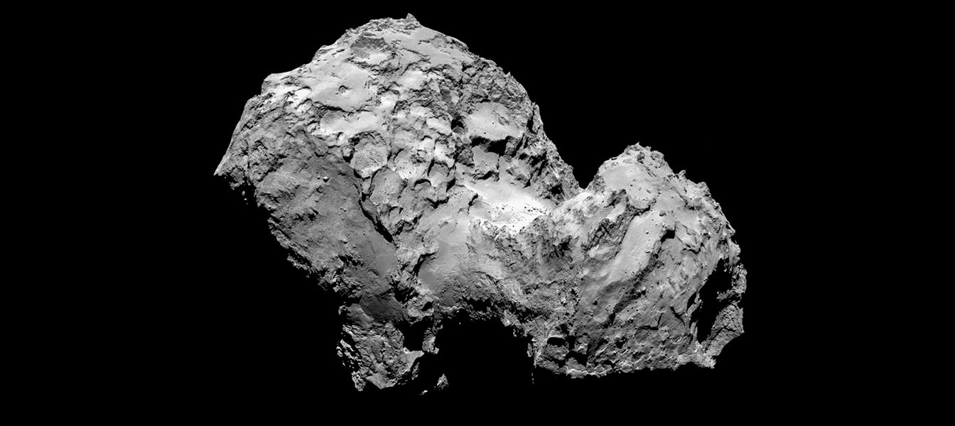 Комета Чурюмова-Герасименко устрашающе большая
