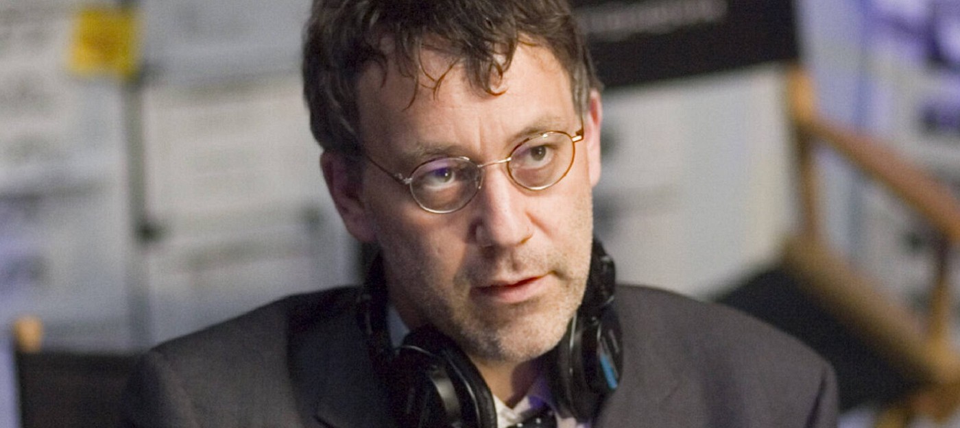 Сэм Рэйми долгие годы мечтал снять фильм про Бэтмена или Супермена, но не смог получить права