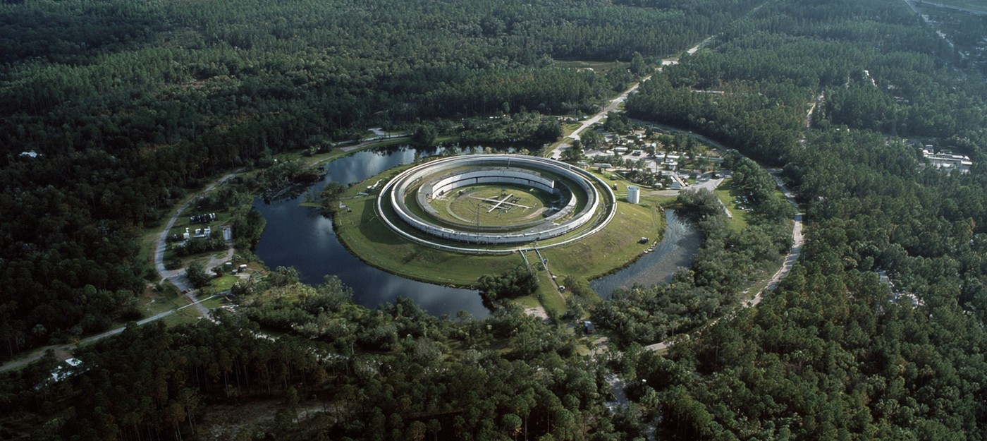 SpaceX строит собственный ускоритель частиц для испытания космических аппаратов