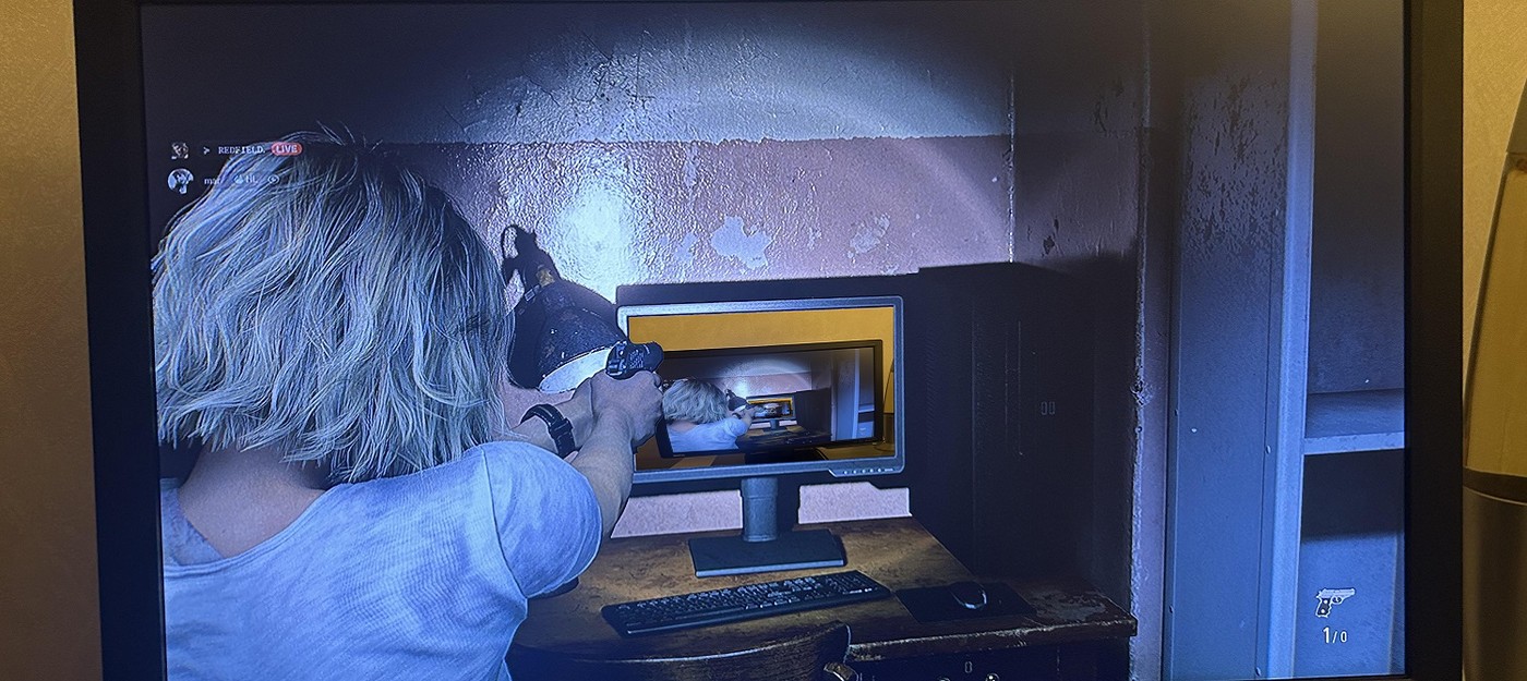 Геймер обнаружил свой монитор в Resident Evil Requiem и случайно запустил рекурсивный флешмоб
