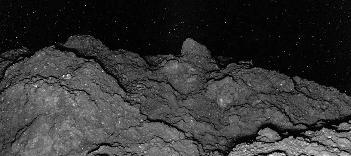 На астероиде Рюгу обнаружены строительные блоки ДНК