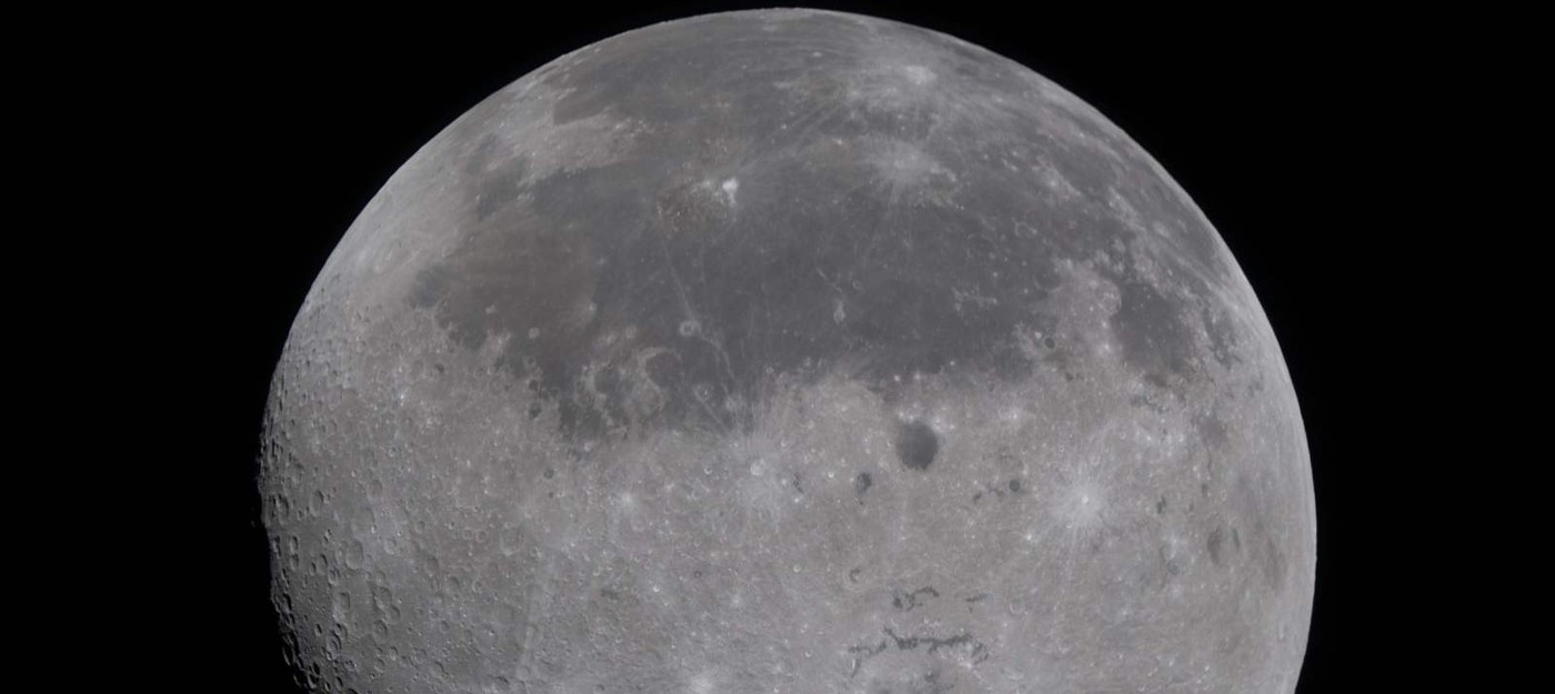 Экипаж Artemis II показал фото обратной стороны Луны и полное затмение за пределами Земли