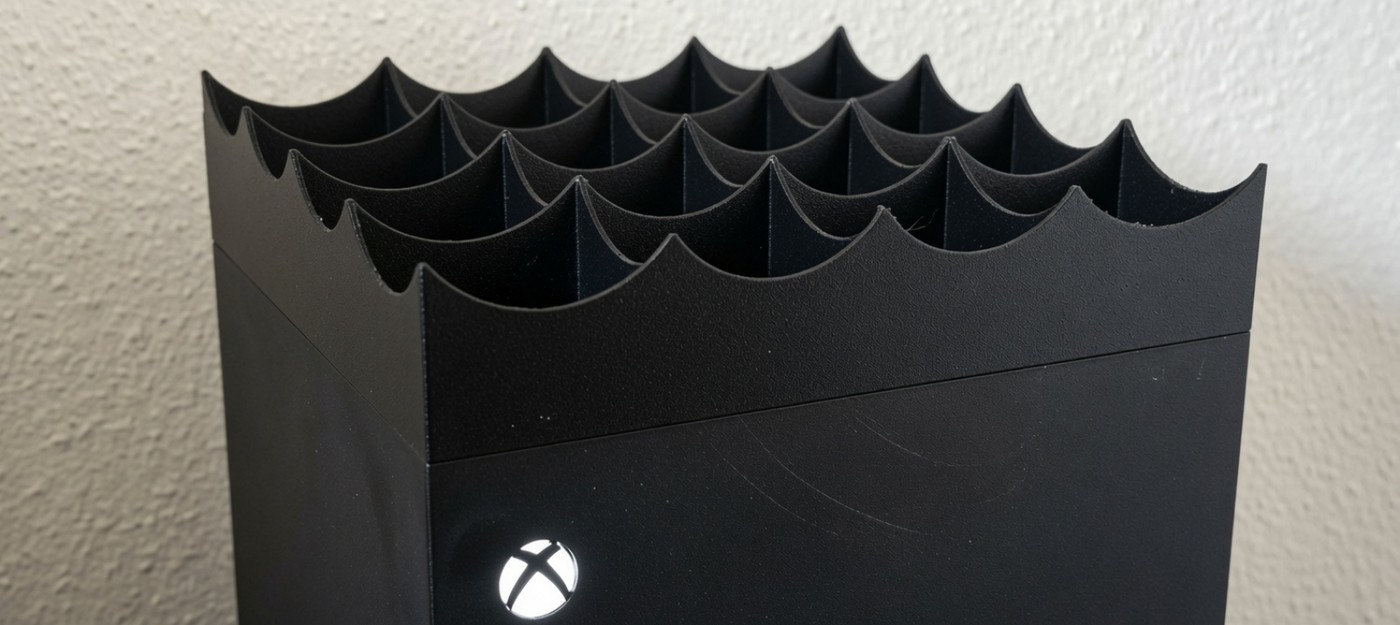 Владелец Xbox Series X напечатал шипы на 3D-принтере, чтобы отвадить кота от консоли
