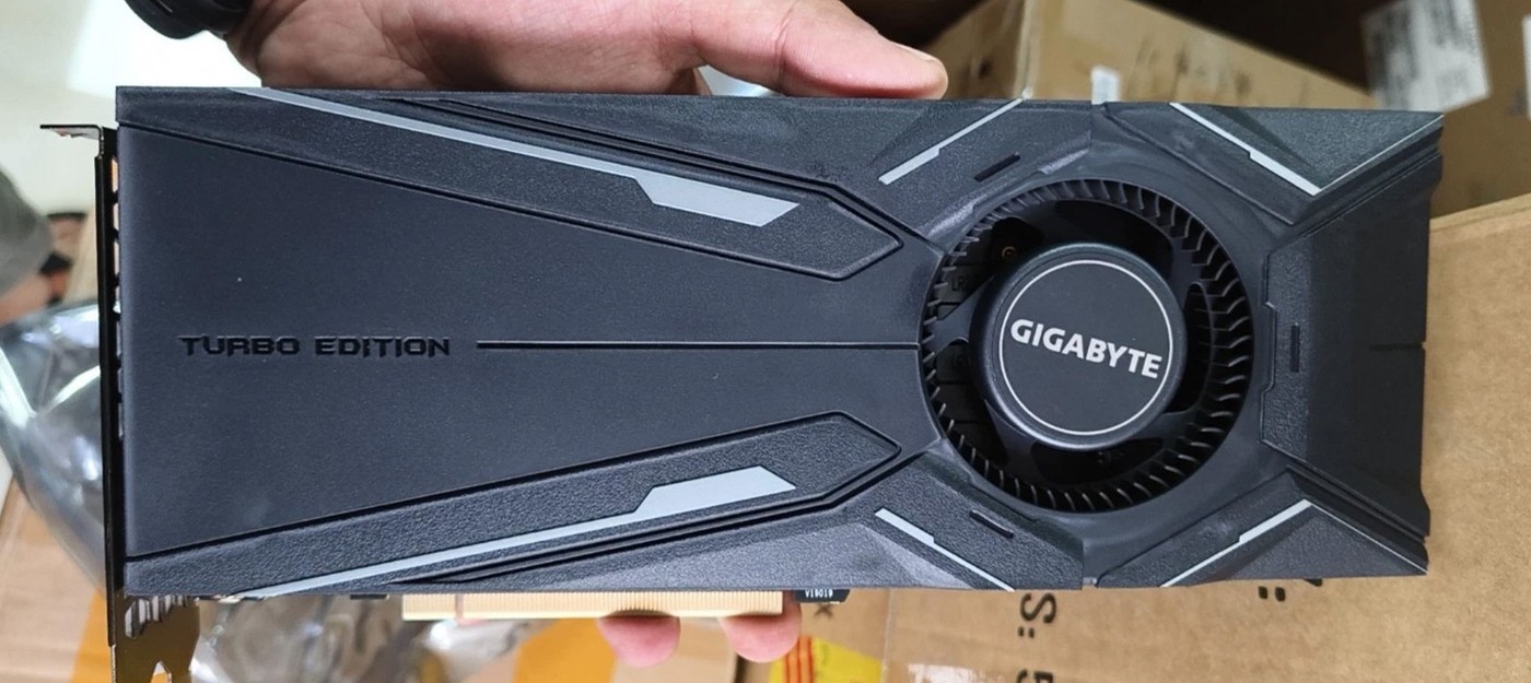 Модифицированные RTX 2080 Ti с 22 ГБ памяти появились на eBay за 500 долларов для энтузиастов локального ИИ