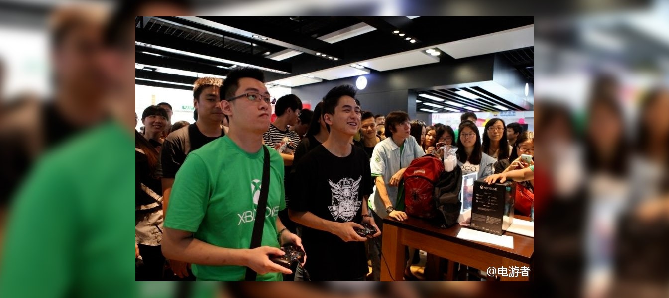 Китайцы выстраиваются в очередь за Xbox One