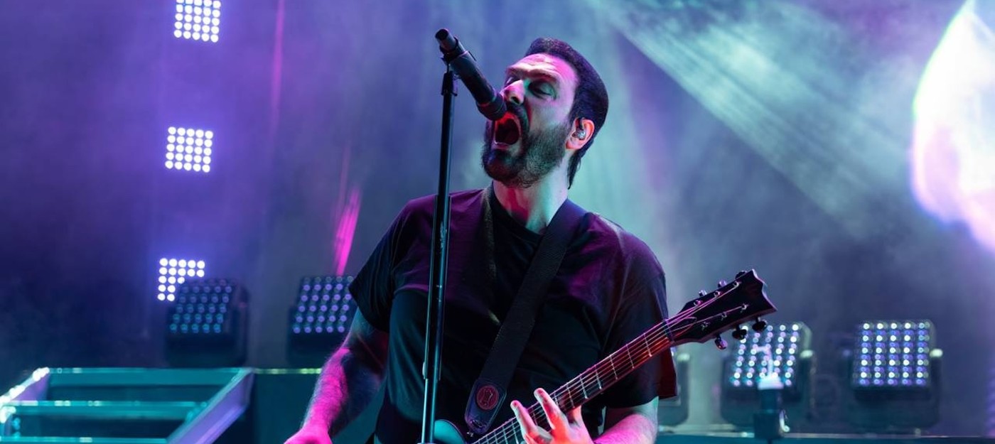 Вокалист Breaking Benjamin устроил разборки с модером Fallout 4 прямо на концерте
