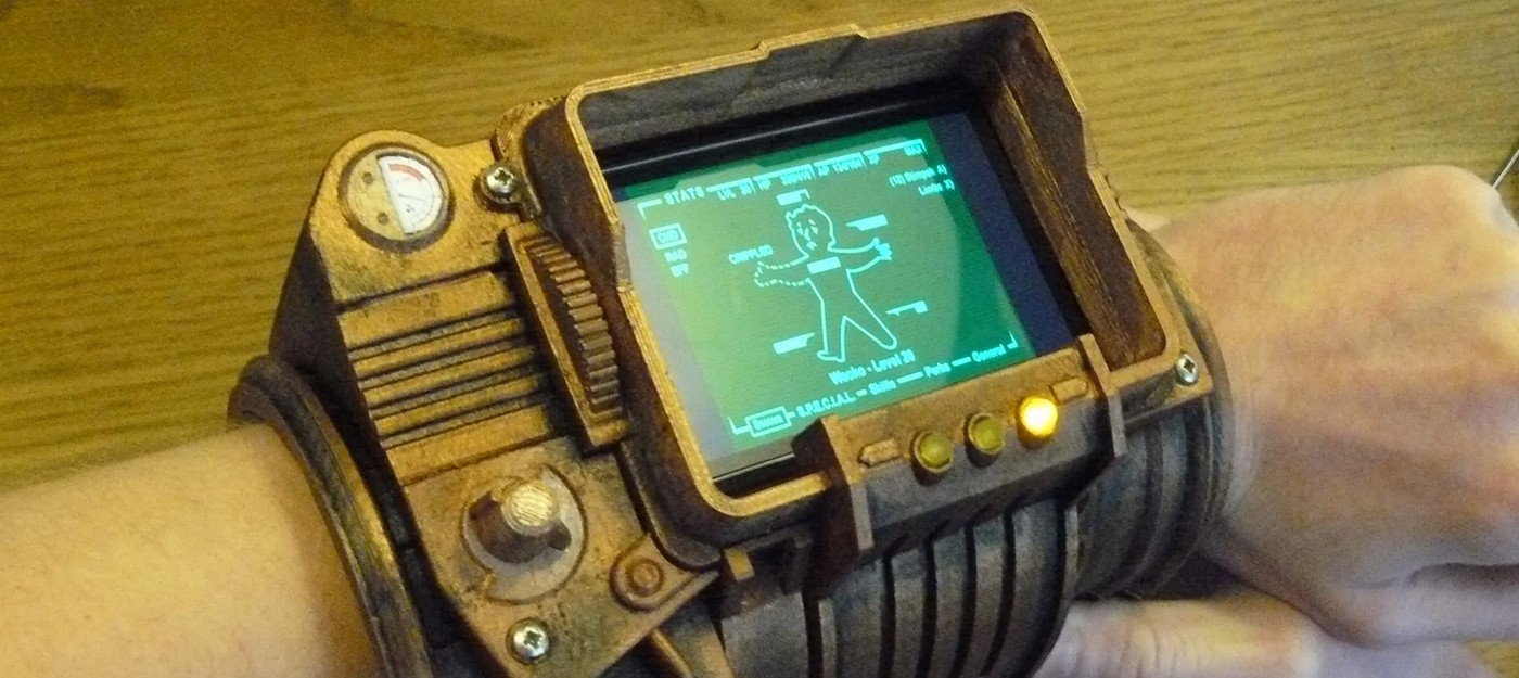 Энтузиаст сделал рабочий Пип-Бой из Fallout с GPS, радио и собственной операционной системой