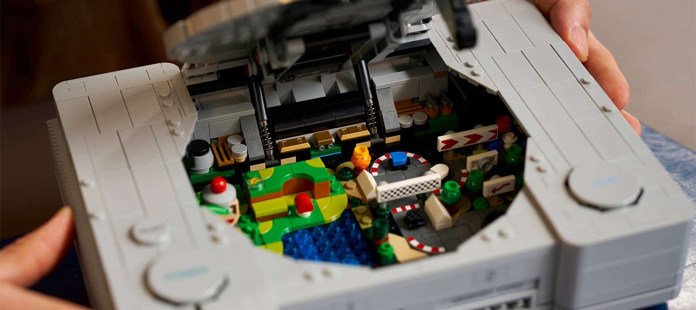 Создатель Lego-сценки GTA 6 превратил набор Lego PlayStation в битву из Final Fantasy 7