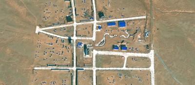 Спутниковые снимки показывают китайские военные мишени-муляжи в пустыне — в частности, президентский дворец Тайваня
