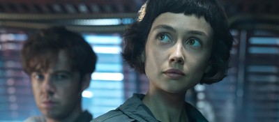 Сериал "Чужой: Земля" уже сравнивают с "Андором" и назвают лучшим со времен "Чужих" Кэмерона