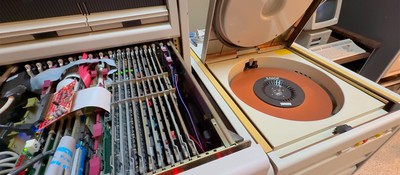 Ветеран разработки Windows запустил ИИ на 47-летнем компьютере с 64 КБ памяти – и раскрыл главный секрет нейросетей