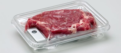 Британская сеть супермаркетов начала запирать мясо в пластиковые боксы с GPS-трекерами из-за волны краж
