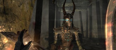 Игрок Skyrim стал свидетелем одной из самых комичных смертей – драугра-военачальника раздавила крышка саркофага