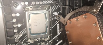 Три года при 100 градусах – процессор i7-12700K спокойно работал вообще без термопасты