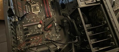 Счастливчик нашёл у мусорных баков выкинутый полноценный ПК с i9-9900K и 32 ГБ DDR4 в разгар дефицита памяти