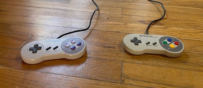 Почему японские контроллеры Super Famicom оснащались проводами короче, чем у западной SNES