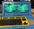 Фанат Fallout собрал кибердек для игры в New Vegas и Half-Life из старого MacBook и 14 батареек от одноразовых вейпов