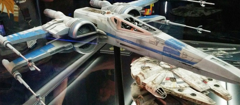 Выставка экспонатов Star Wars: The Force Awakens