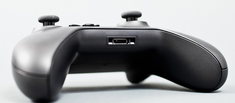 Новый контроллер Xbox One оснастят 3.5 jack для наушников