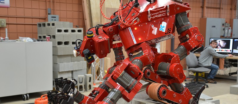 Робо-фейлы с состязания DARPA Robotics Challenge