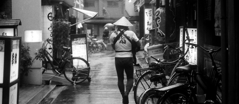 Tokyo Shot: Асакуса в сезон дождей