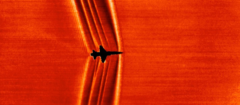 NASA использует Солнце и Луну в качестве фона фотографий для изучения ударных волн
