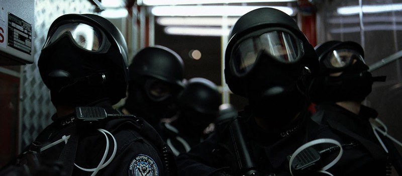 Хулиган-SWAT'тер проведет год за решеткой